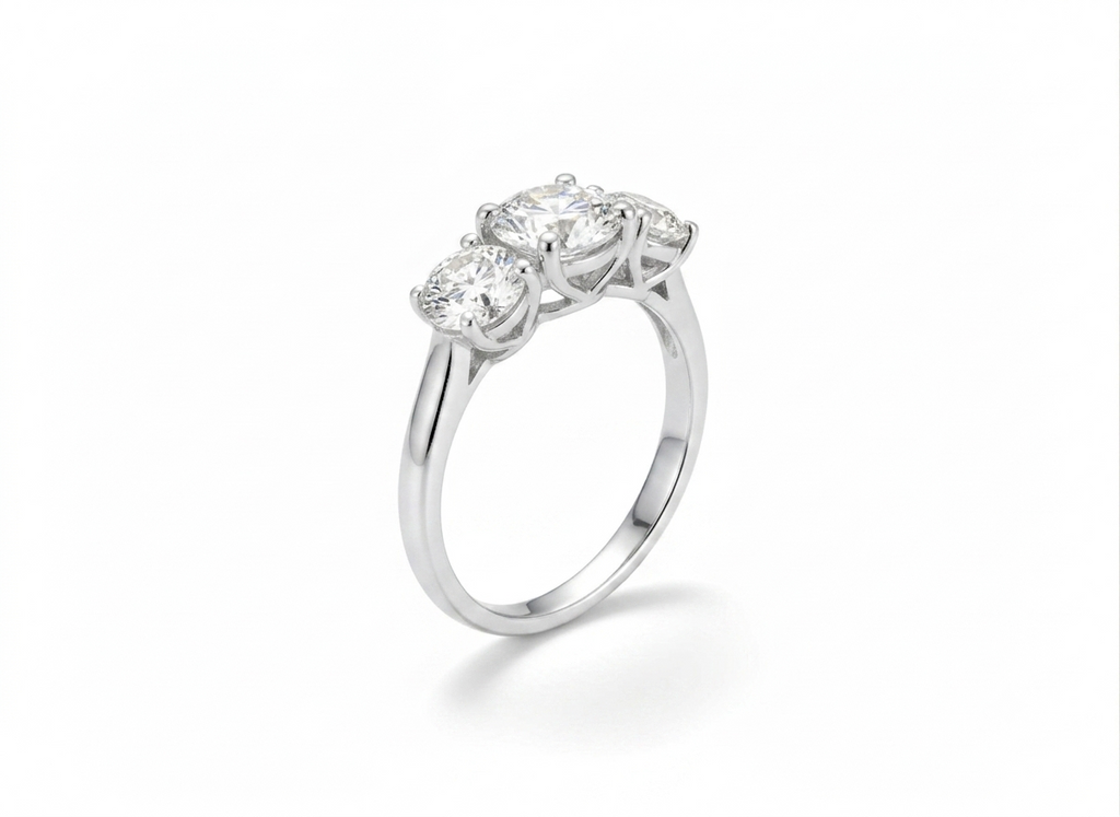 18ct White Gold 3 Stone Brilliant Cut Diamond Ring